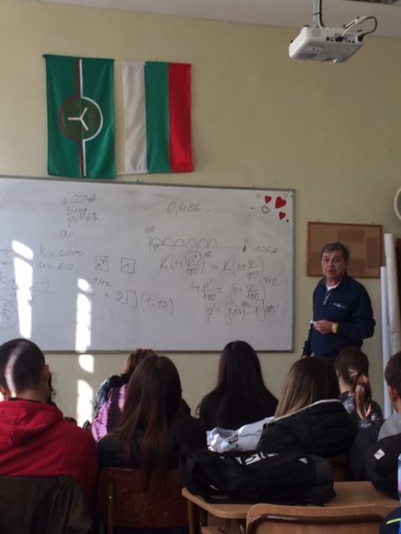 Проф. д-р Росен Николаев