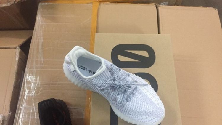 Сн.: Агенция "Митници"