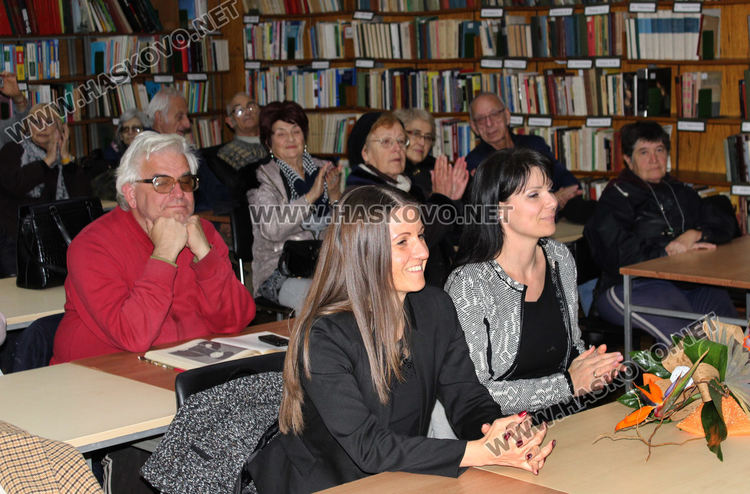 Проф. Боян Биолчев представи в Хасково най-новия си роман "Преселението"