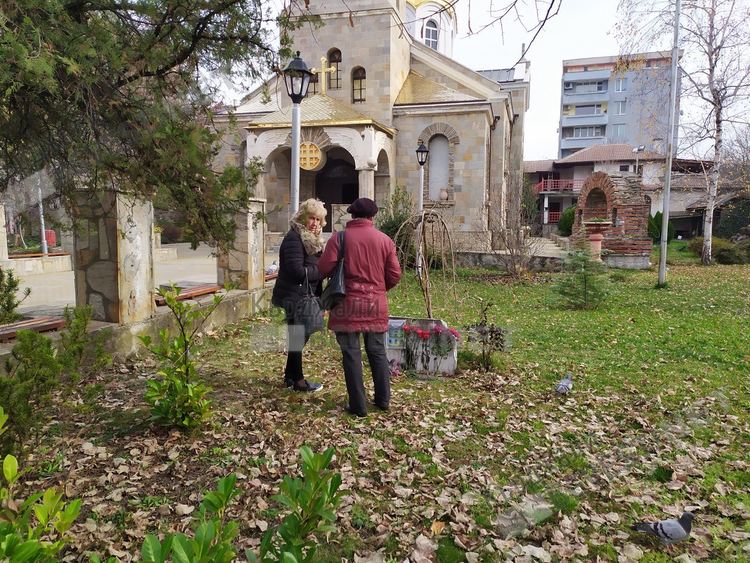    Преди 25 години щурмът на вр.Амбарица завърши с гибелта на 8 туристи от Кърджали