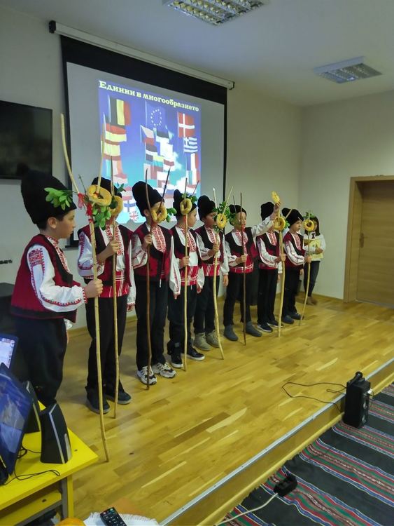 Кирилометодиевци в инициативата „Единни в многообразието“