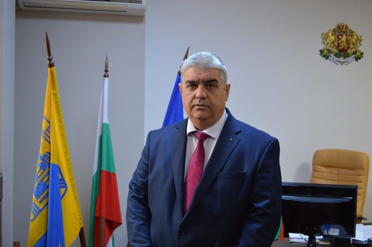 Теньо Манолов