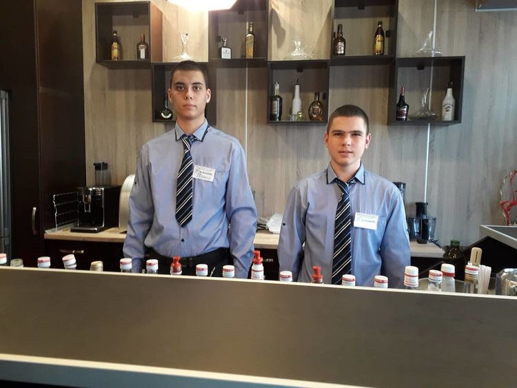 Златаровци,последователи на  здравословното хранене