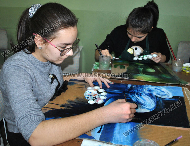 3 призови места за "Колорит" в националния конкурс "С очите си видях бедата"