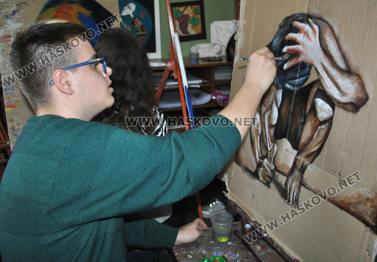 3 призови места за "Колорит" в националния конкурс "С очите си видях бедата"