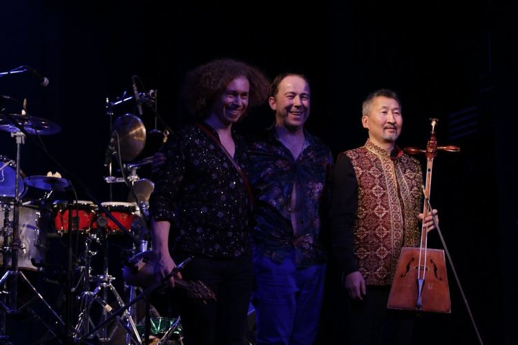  Violons Barbares вдигнаха на крака публиката в Хасково