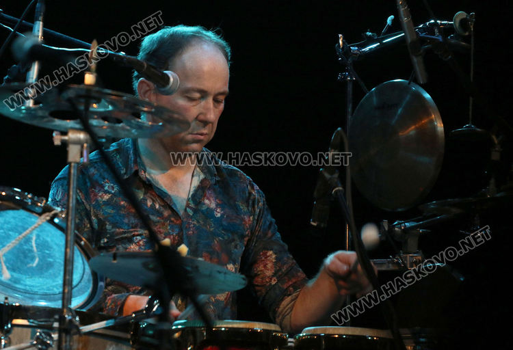  Violons Barbares вдигнаха на крака публиката в Хасково