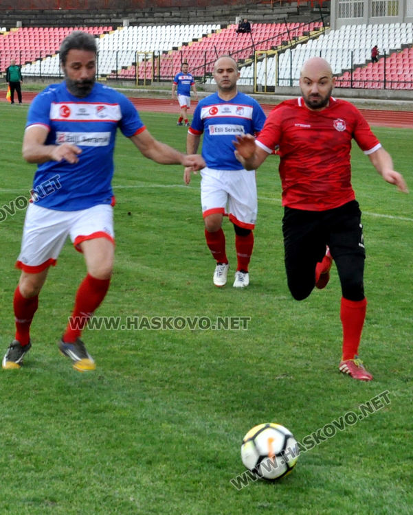 Хасково разгроми Чанаккале със  7:1 в мач от Балканска лига на ветераните