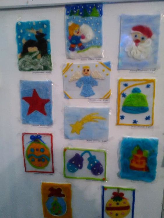 Коледа през детските очи показват в изложбена зала "Асен Крайшников"