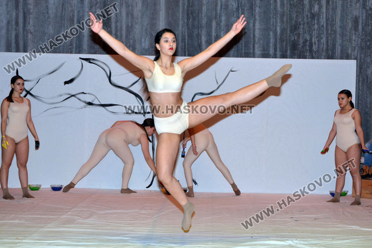 „Рона“ празнува зрелищно 40-годишния си юбилей