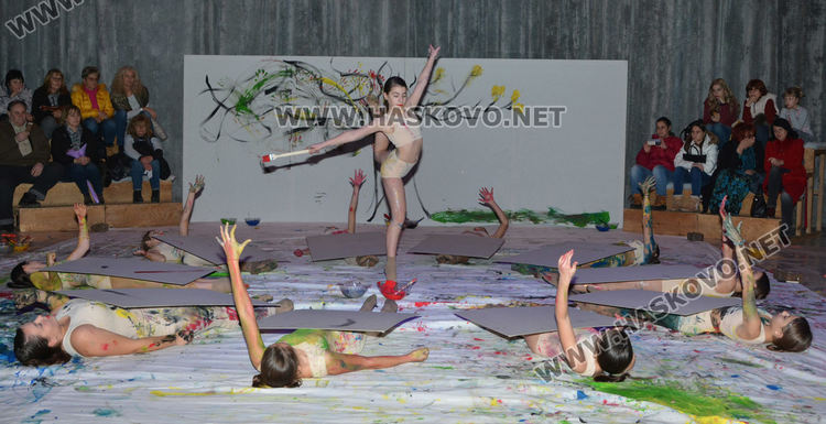 „Рона“ празнува зрелищно 40-годишния си юбилей