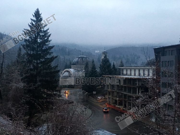 Опасни мъгли и превалявания от сняг в сряда