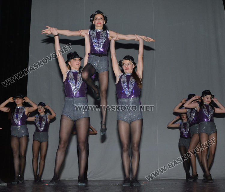 Хасковският балет „Тангра” с красив спектакъл "Прозорец към света на джаза"