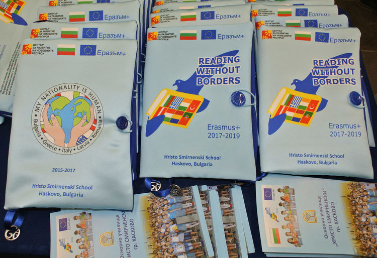 Ученици от ОУ "Христо Смирненски" - делегати на Конференция Еразъм+