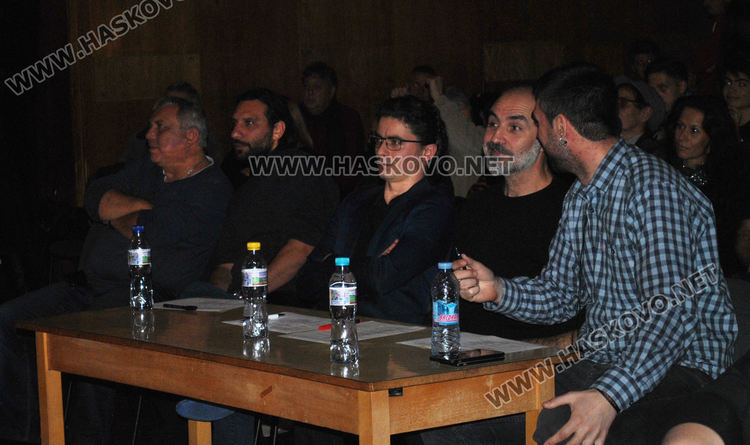 Три младежки рок групи от Хасково ще направят професионален запис на песен