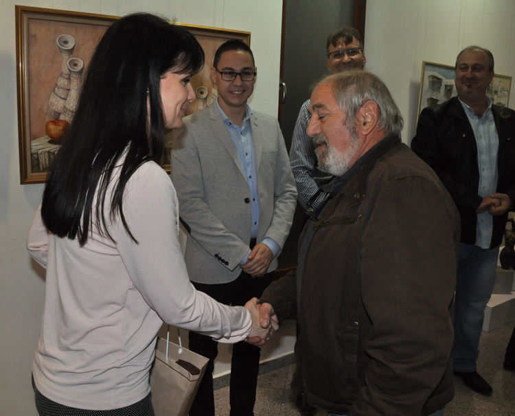 Младите хвърлят ръкавица на опитните в Дружеството на хасковските художници