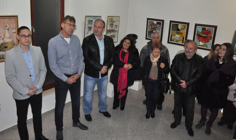 Младите хвърлят ръкавица на опитните в Дружеството на хасковските художници