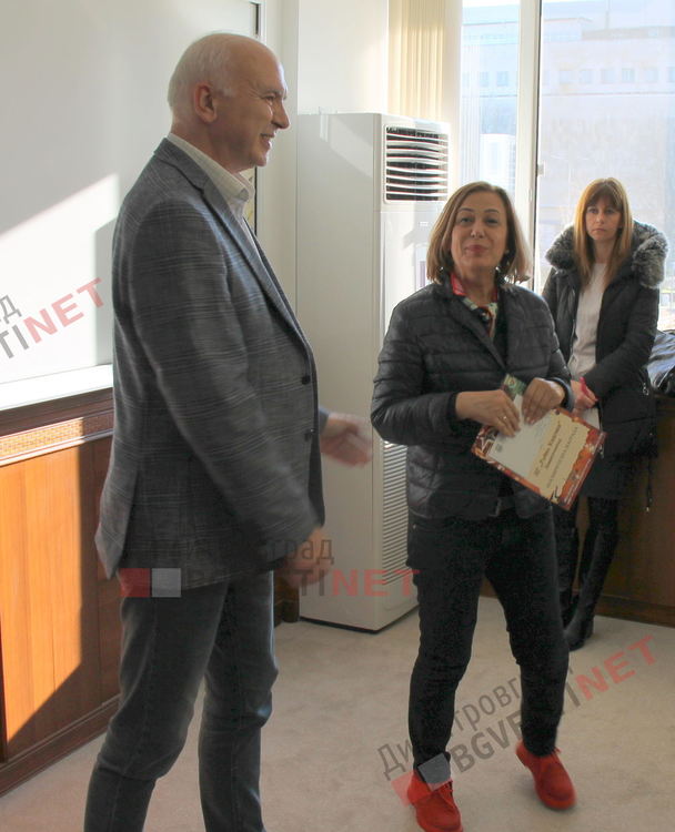 Наградиха победителите в „Магията на Коледа”