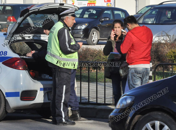 Водачката на джипа