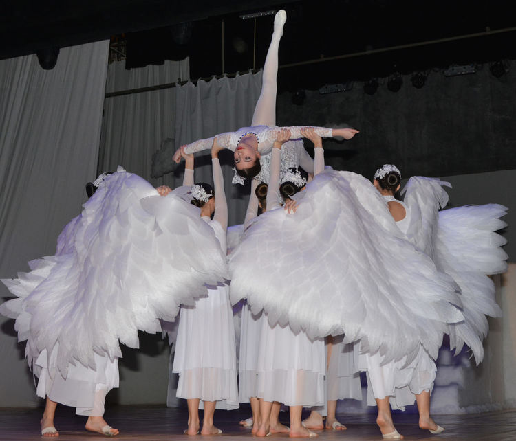 40 години “Рона” на сцената