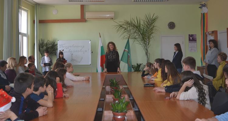 20 даровити Славейковци получиха своите стипендии 