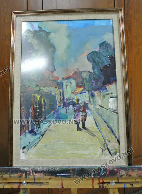 Даниел Русев мечтае да живее в по-цветно Хасково