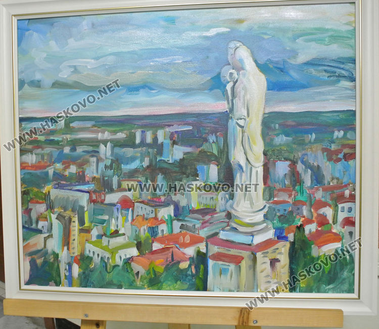 Даниел Русев мечтае да живее в по-цветно Хасково