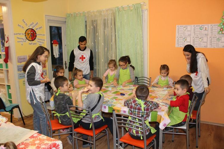 НЕА ГЕРМАНИКА и БМЧК - КЪРДЖАЛИ с благотворителна акция в подкрепа на децата в неравностойно положение.