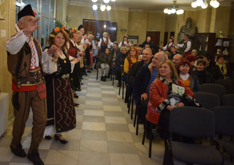 Снимки: ГБ "Паисий Хилендарски".