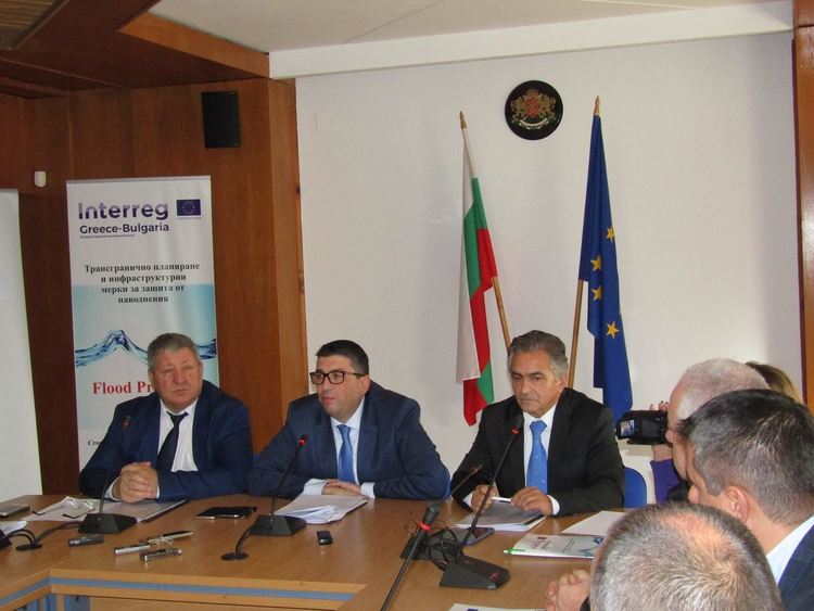 Срокът за изграждане на ГКПП "Рудозем-Елидже" е 1 година