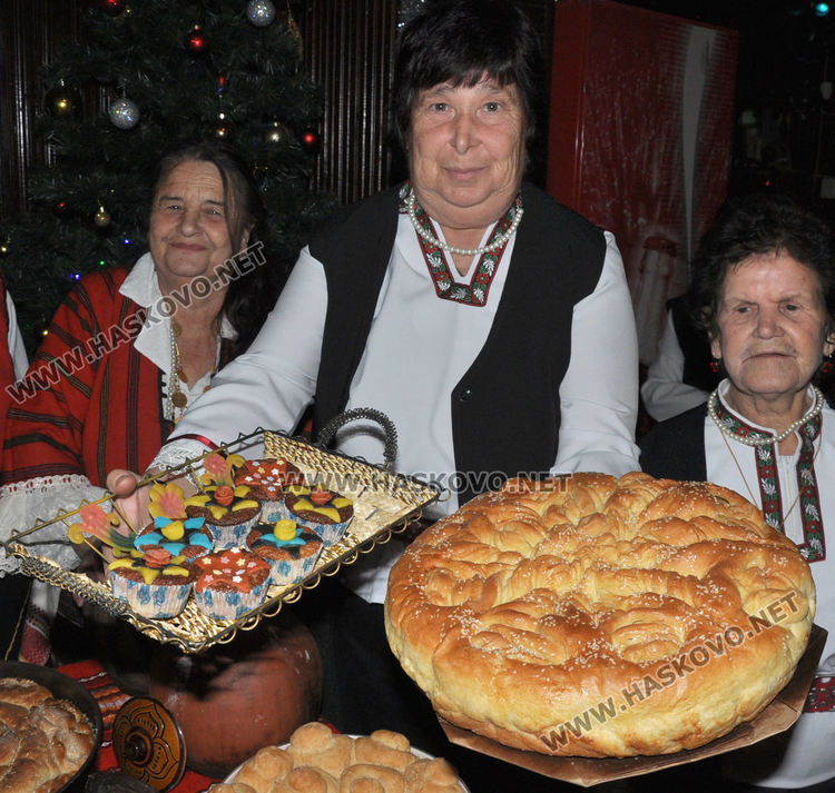Полазник носи здраве и берекет в Узунджово, подредиха и кулинарна изложба