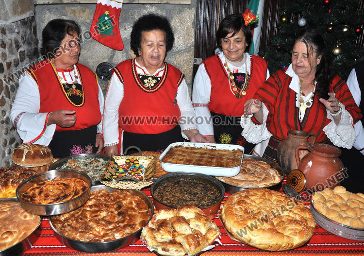 Полазник носи здраве и берекет в Узунджово, подредиха и кулинарна изложба