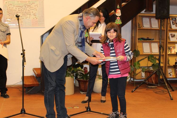 Наградиха най-активните читатели в Смолян, децата сред тях са прочели над 120 книги