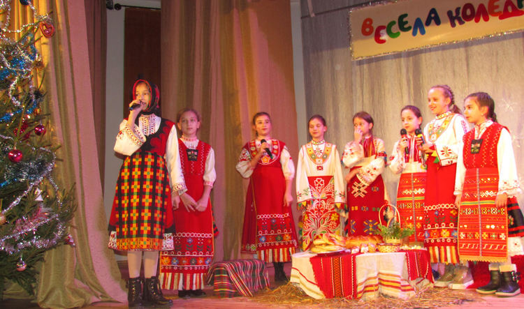 Вълшебен коледен спектакъл в ОДК