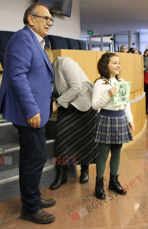 Младите математически таланти на Димитровград бяха наградени на официална церемония