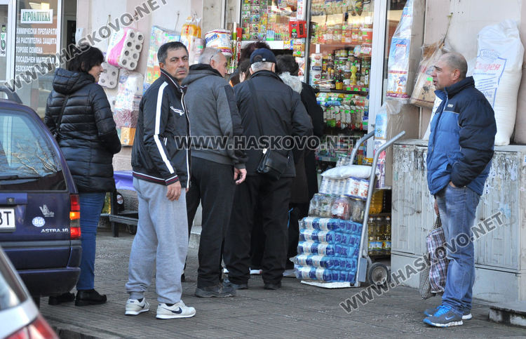  Голямото Коледно пазаруване задръсти града, хасковлии напълниха магазините 