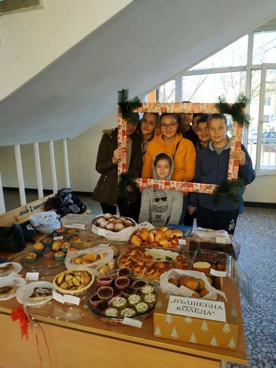 Паисиевци се включиха в благотворителни инициативи за Коледа