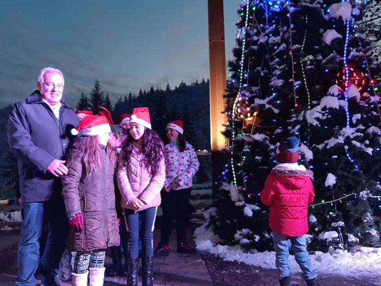 Заря, огън на площада и Виевската група за ЧНГ в Смолян