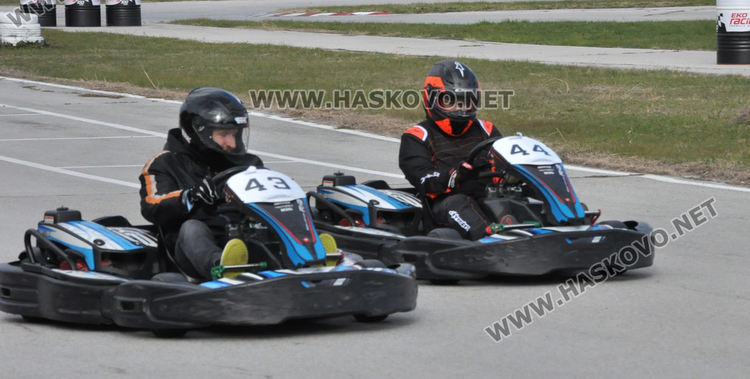 35 пилоти се състезаваха на картинг пистата в Хасково за квота за Световното в Дубай
