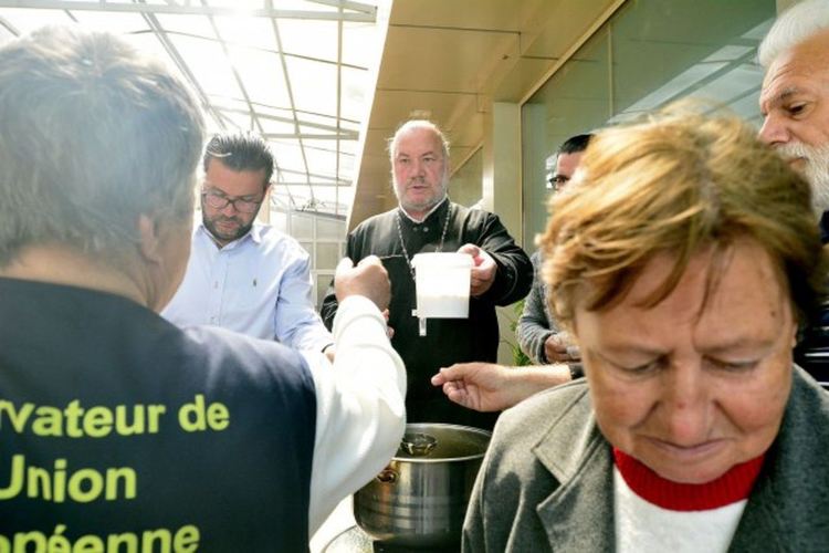 Трапезарията към храм “Успение Богородично” в Кърджали ще е отворена и по празниците