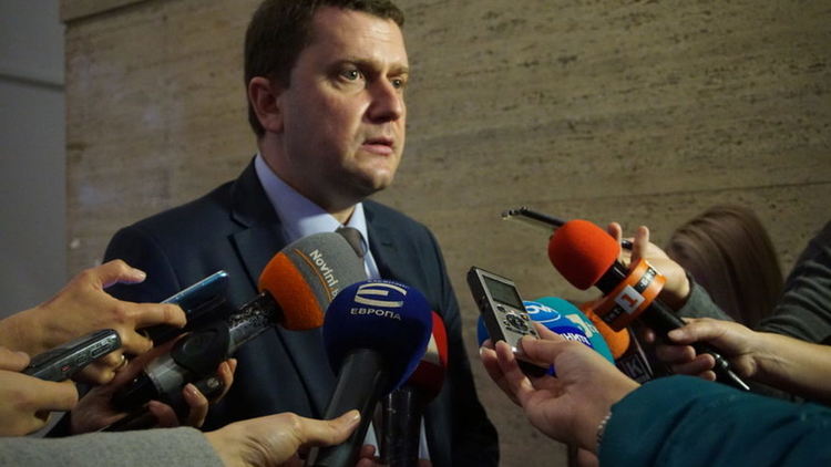  Режимът на водата в Перник се затяга