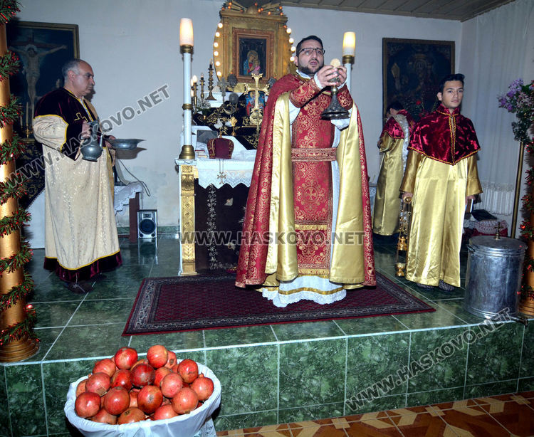 Арменската общност в Хасково отпразнува Коледа