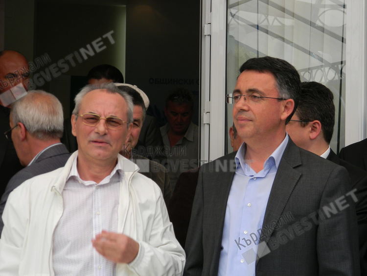 10 следи, които ДПС остави в прехода 