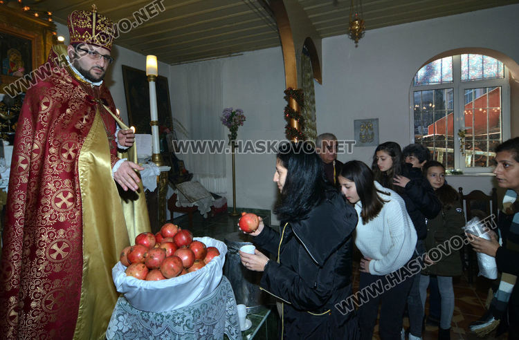 Арменската общност в Хасково отпразнува Коледа