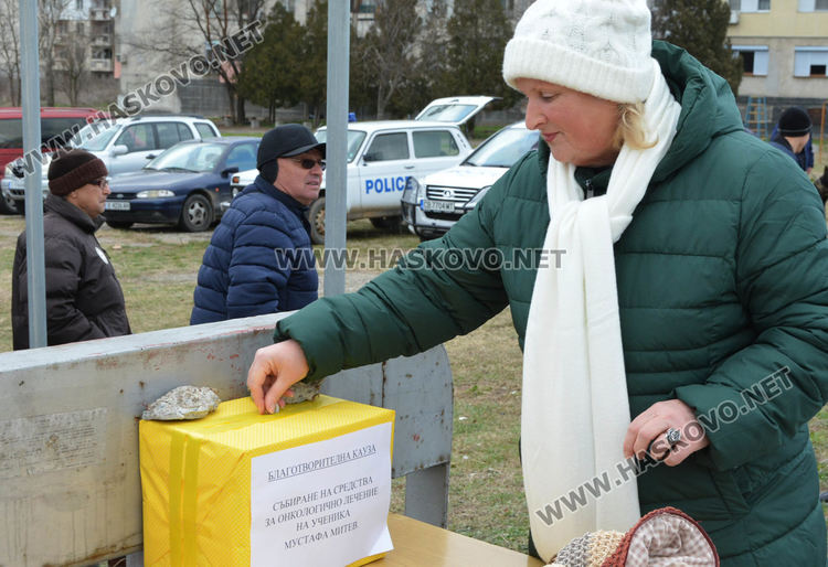 16-годишен ученик от Математическата гимназия спаси Йордановденския кръст в Харманли