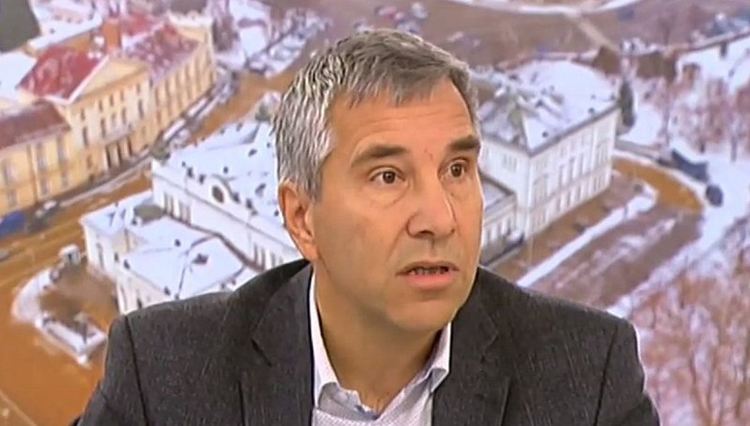 Шефът на 'Стомана': Без вода местим производството, 1500 души ще останат без работа в Перник