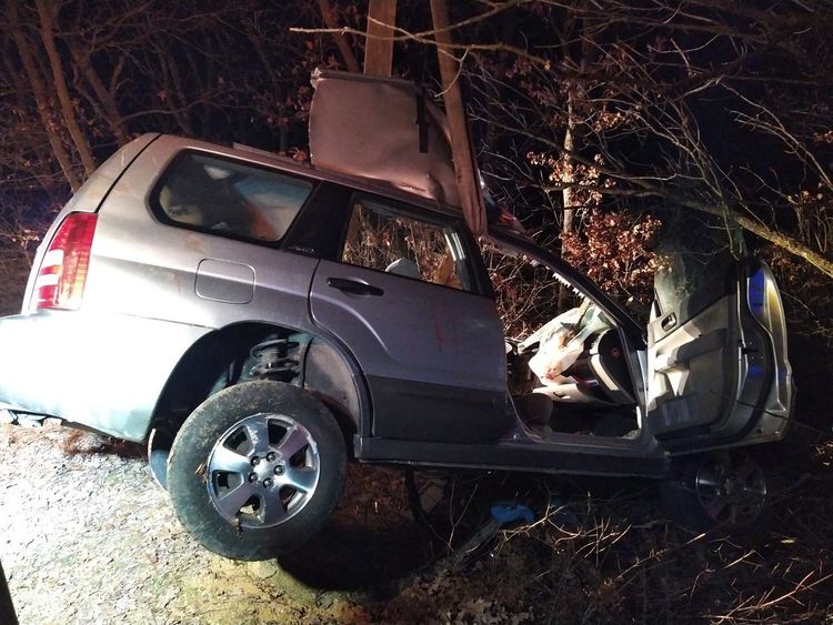 Остатъците от катастрофиралата кола, снимка: Фейсбук Автокомплекс "Димитров"