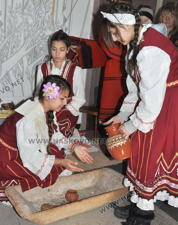 Мъжки рожби, колкото пръските в небето, орисаха бабите на 8-ми януари