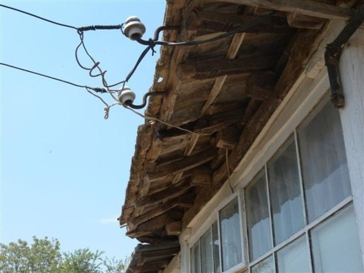 Задържаха 30-годишен за кражба на ток в Искра