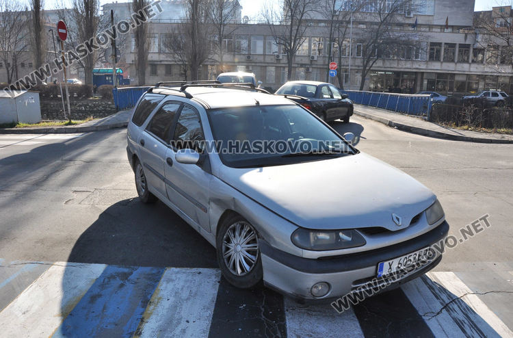 Рено и Тойота катастрофираха на „Лебеда”